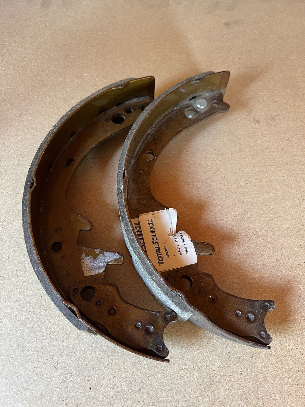 (QTY 2) NI044070-11H04 Nissan Forklift Brake Shoes | Fits TCM CAT Toyota & More