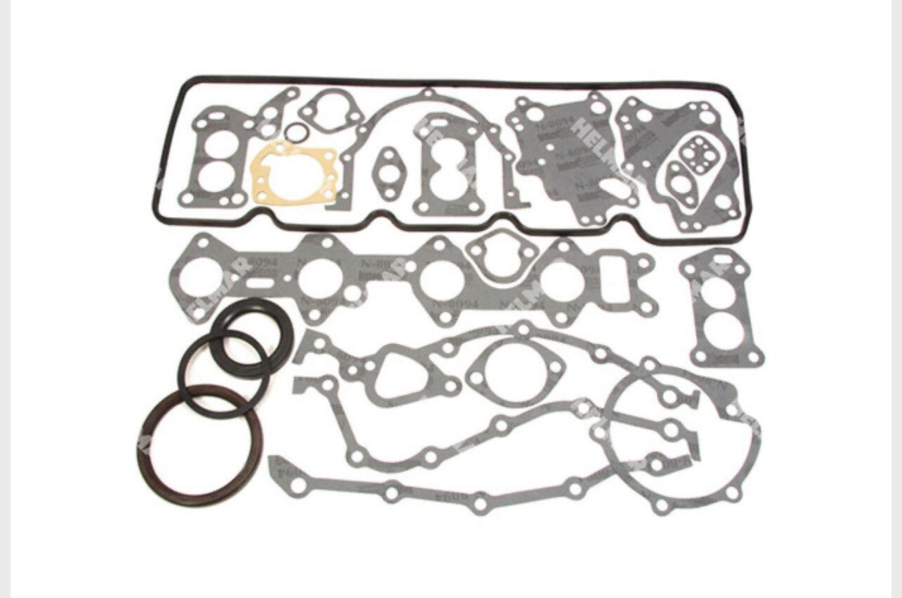 Clark Forklift Overhaul Gasket Set 3768089 | Fits 4G52 Engine