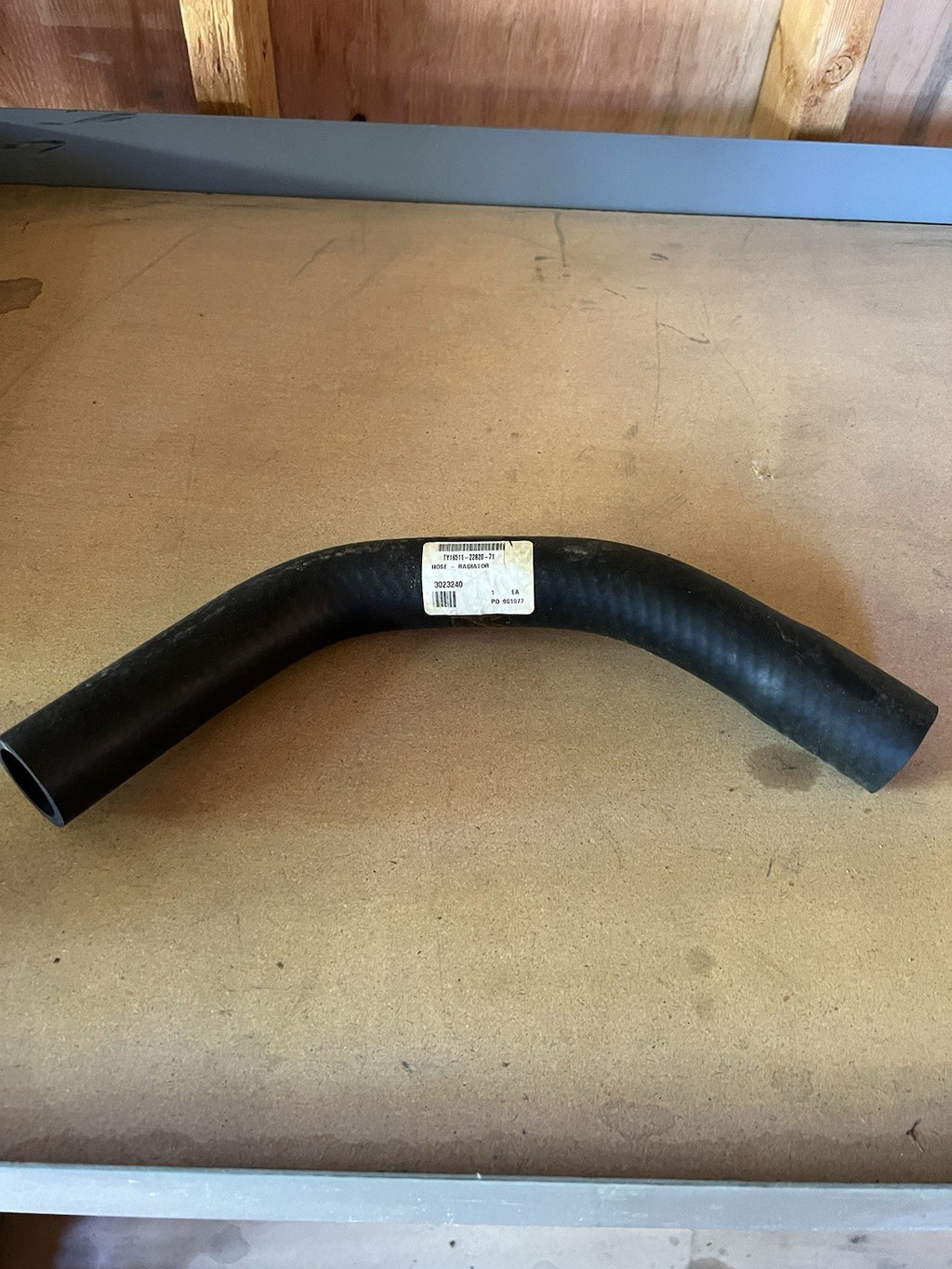 16511-22820-71 Toyota Forklift Radiator Hose