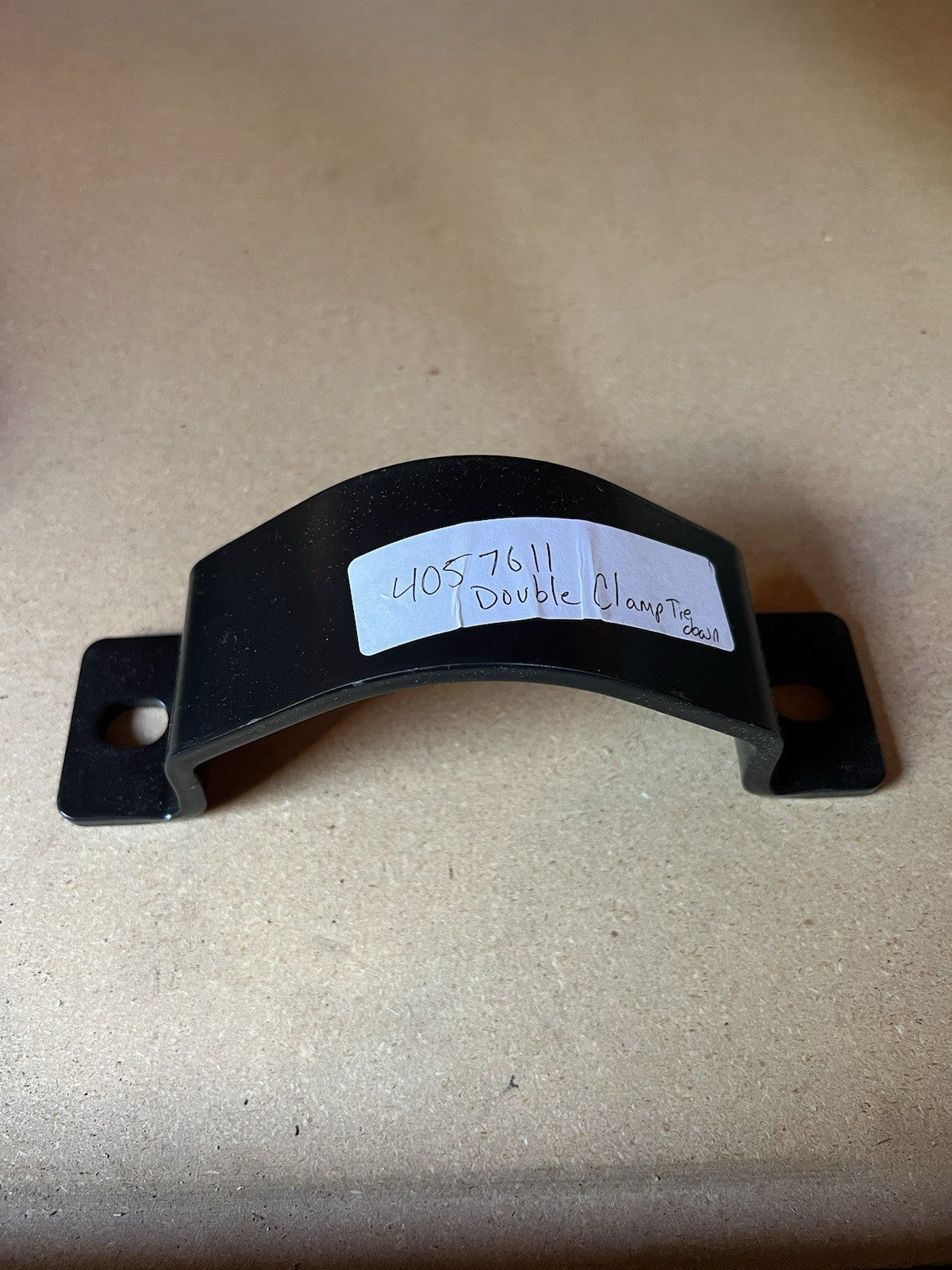 HY4057611 Hyster Forklift Mast Hose Clamp | Double Tie Down